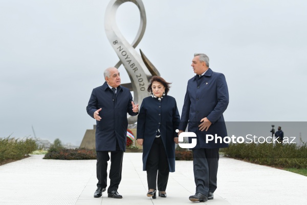 27 Sentyabr - Anım Günü ilə əlaqədar Zəfər parkına ziyarət