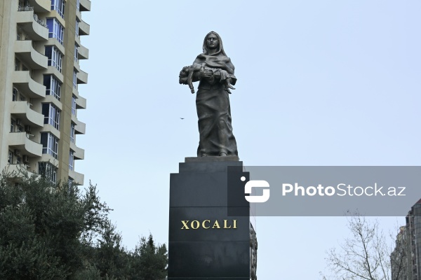 "Ana harayı" abidəsi