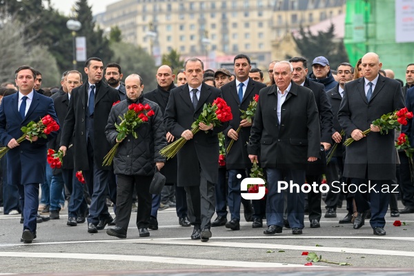 Azərbaycan xalqı Xocalı soyqırımı qurbanlarının xatirəsini yad edir