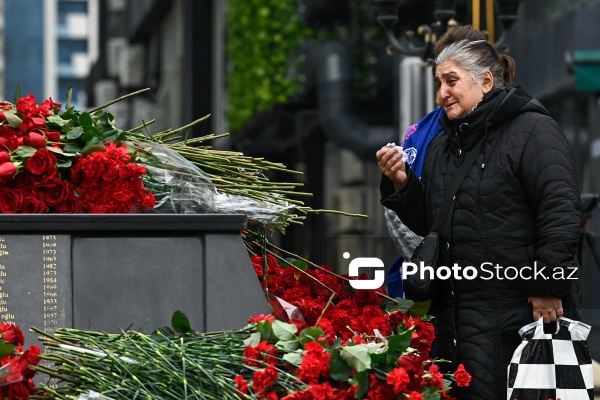 Azərbaycan xalqı Xocalı soyqırımı qurbanlarının xatirəsini yad edir