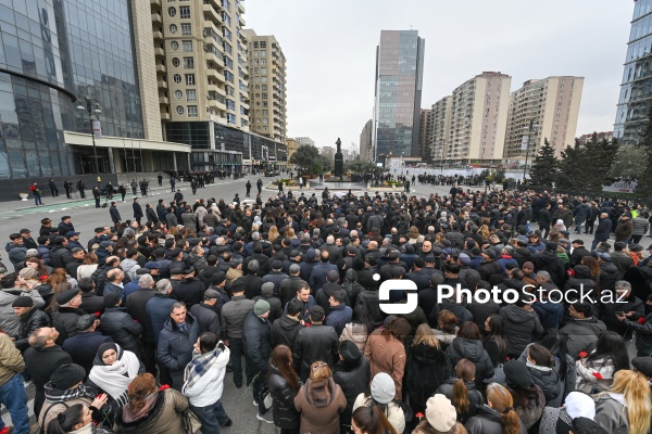 Azərbaycan xalqı Xocalı soyqırımı qurbanlarının xatirəsini yad edir