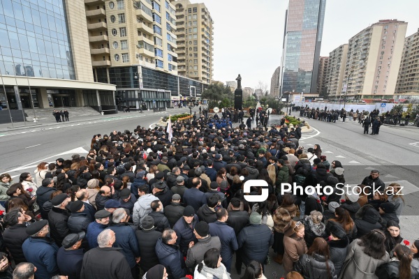 Azərbaycan xalqı Xocalı soyqırımı qurbanlarının xatirəsini yad edir