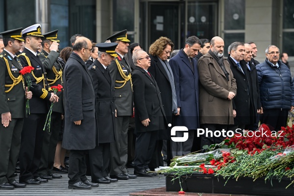 Azərbaycan xalqı Xocalı soyqırımı qurbanlarının xatirəsini yad edir