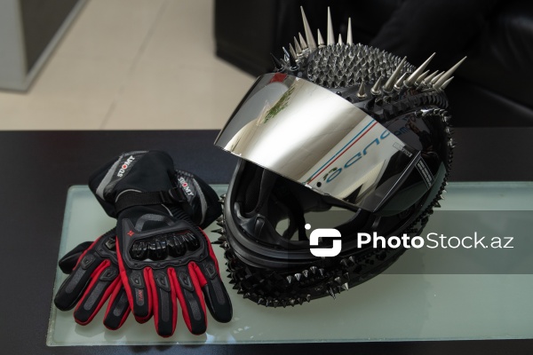 Motosikletçi qadınlar: Evelin Mustafa Abbasova və Natəvan Xanməmmədli