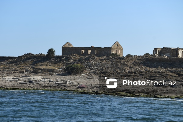 Abşeron yarımadasının cənub hissəsində yerləşən Nargin adası