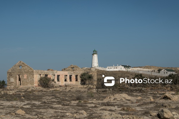 Abşeron yarımadasının cənub hissəsində yerləşən Nargin adası