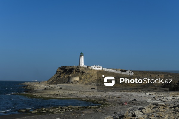 Abşeron yarımadasının cənub hissəsində yerləşən Nargin adası