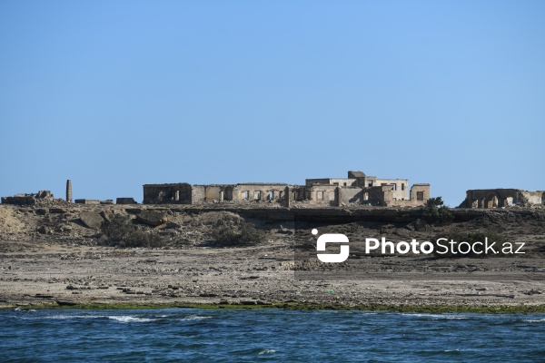 Abşeron yarımadasının cənub hissəsində yerləşən Nargin adası