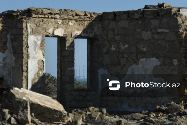 Abşeron yarımadasının cənub hissəsində yerləşən Nargin adası