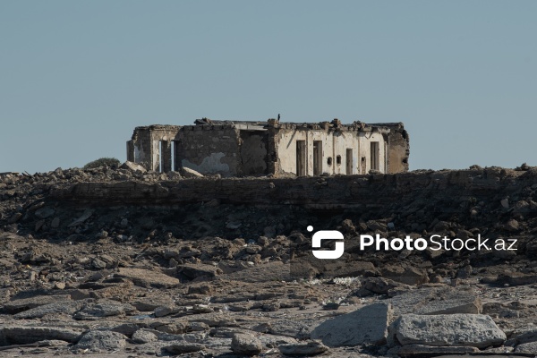 Abşeron yarımadasının cənub hissəsində yerləşən Nargin adası