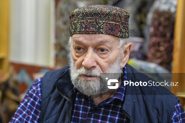 Azərbaycanın məşhur keramikaçısı, qrafika rəssamı və nəqqaşı Mir Teymur Məmmədov