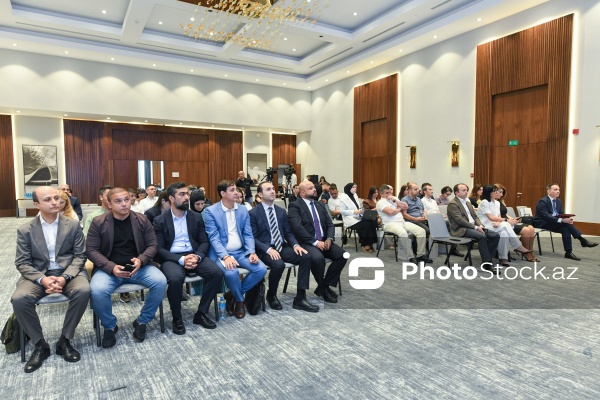 "Azərbaycanın rəqəmsal maliyyə gündəliyi" mövzusunda keçirilən tədbir