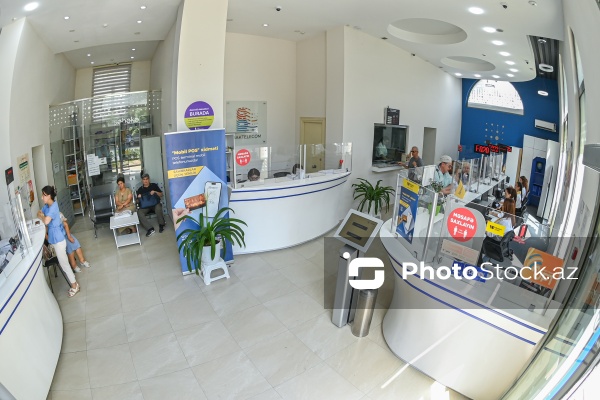 20 minə yaxın əhaliyə xidmət göstərən “Azərpoçt” filialı