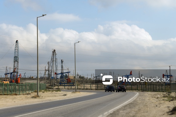 Bakı neftinin beşiyi olan Balaxanı neft mancanaqları