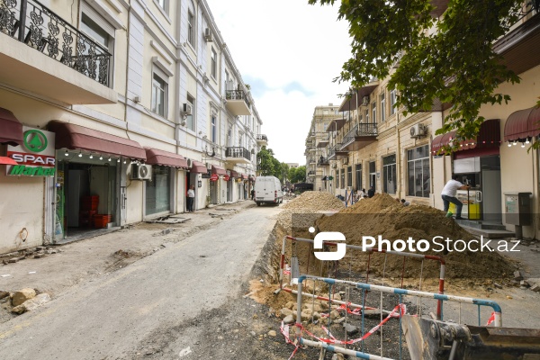 Bakının mərkəzində davam edən geniş abadlıq və quruculuq işləri