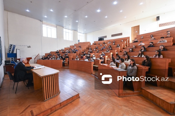 Bakı Dövlət Universitetinin Biologiya və Kimya fakültələri
