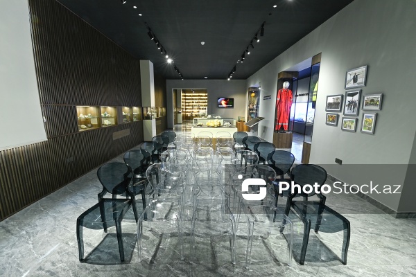 Bakı Dövlət Universitetinin Faydalı qazıntılar muzeyi