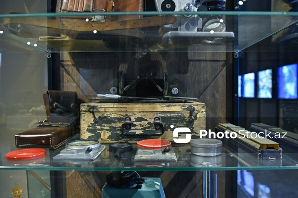 Bakı Dövlət Universitetinin Faydalı qazıntılar muzeyi