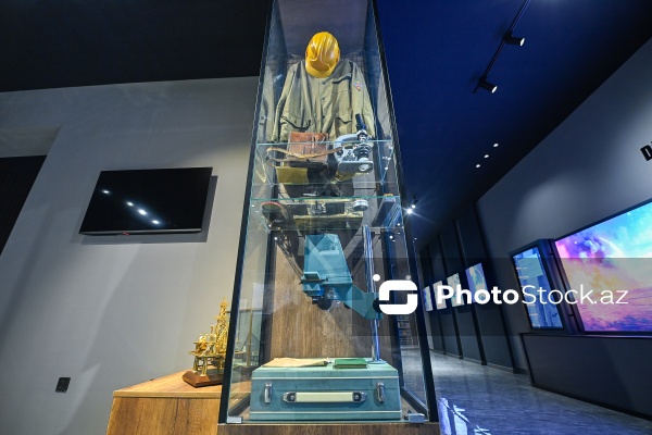 Bakı Dövlət Universitetinin Faydalı qazıntılar muzeyi