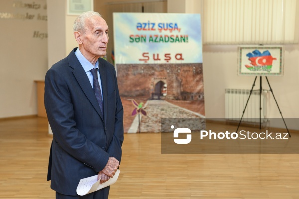 Bakı Dövlət Universitetinin Milli mətbuat tarixi kafedrasının müdiri, professor Cahangir Məmmədli