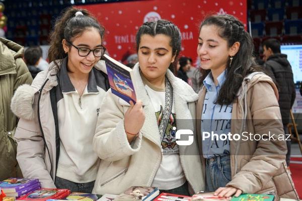 Bakı İdman Sarayında keçirilən kitab sərgisi