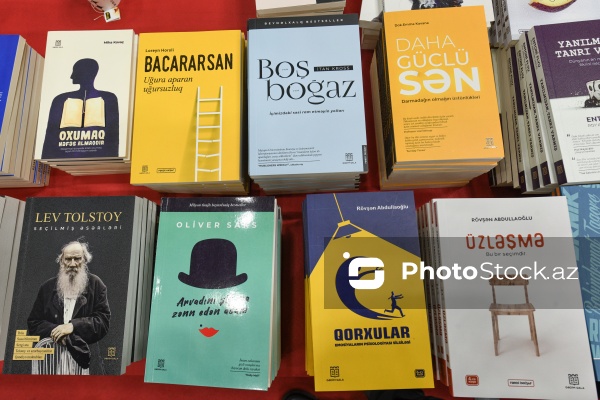 Bakı İdman Sarayında keçirilən kitab sərgisi