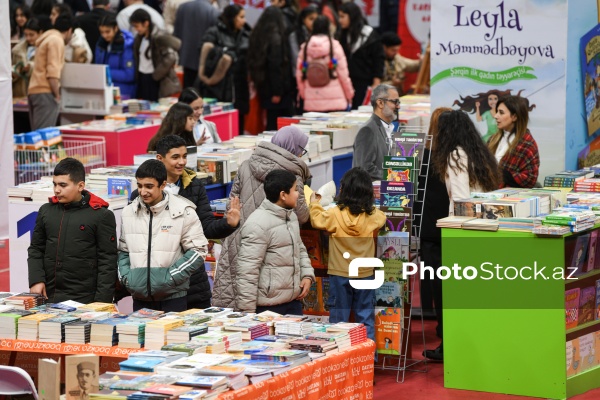 Bakı İdman Sarayında keçirilən kitab sərgisi