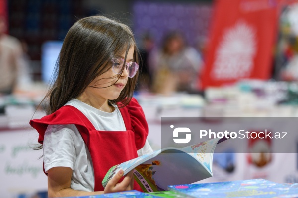 Bakı İdman Sarayında keçirilən kitab sərgisi