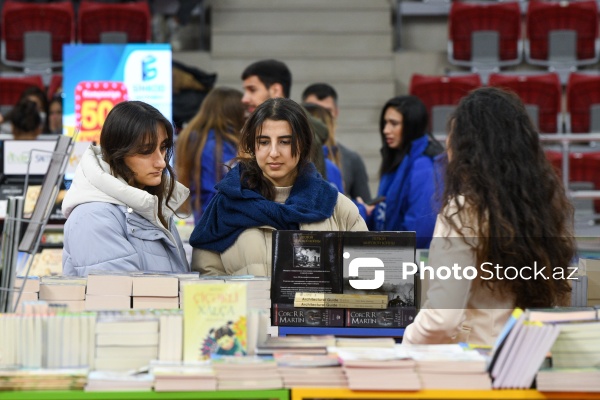 Bakı İdman Sarayında keçirilən kitab sərgisi