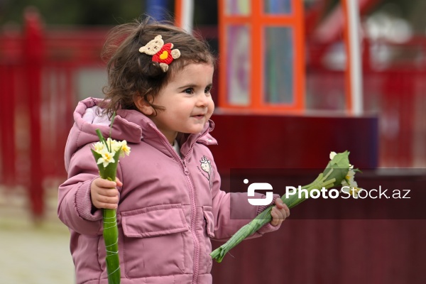 Bakı küçələrində 8 Mart Beynəlxalq Qadınlar Günü