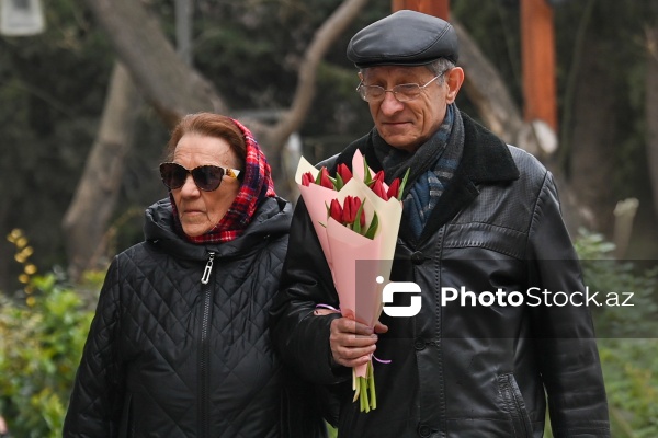 Bakı küçələrində 8 Mart Beynəlxalq Qadınlar Günü