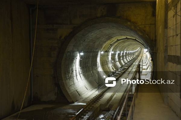"Bakı Metropoliteni"nin "B-04" stansiyasında davam edən tikinti işləri