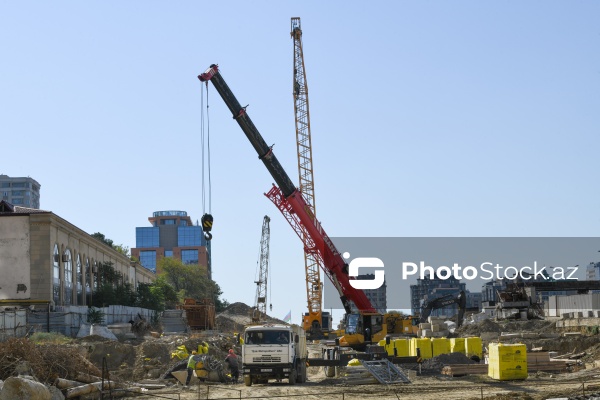 "Bakı Metropoliteni"nin "B-04" stansiyasında davam edən tikinti işləri