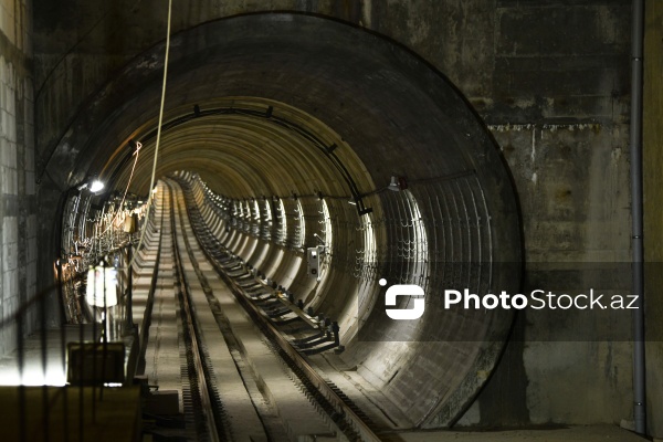 "Bakı Metropoliteni"nin "B-04" stansiyasında davam edən tikinti işləri
