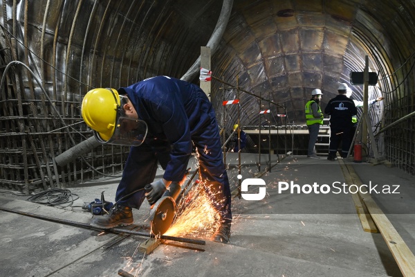 Bakı metrosunda xətlərin ayrılması layihəsi çərçivəsində 200 metrlik tunelin inşasına hazırlıq işləri