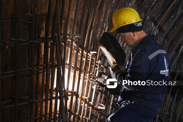 Bakı metrosunda xətlərin ayrılması layihəsi çərçivəsində 200 metrlik tunelin inşasına hazırlıq işləri