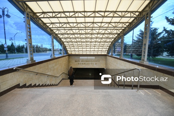 Bakı şəhərinin metrostansiyaları