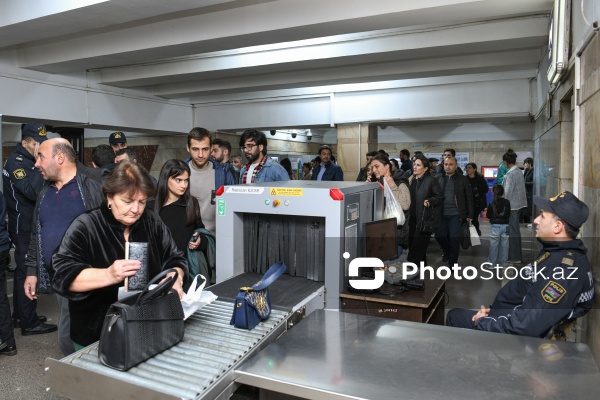 Bakı şəhərinin metrostansiyaları