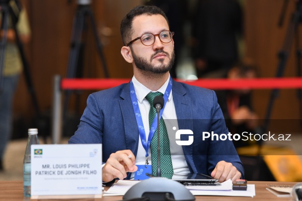 Filip Patrik De Yonq Filho - "Belçika müstəmləkəçiliyi: Tanınma və Məsuliyyət" konfransında