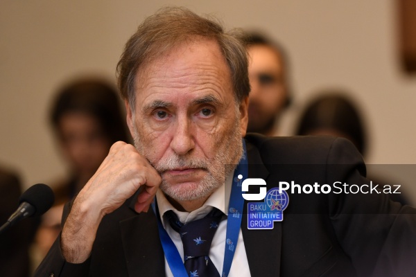 Jan-Mişel Brun - "Belçika müstəmləkəçiliyi: Tanınma və Məsuliyyət" konfransında