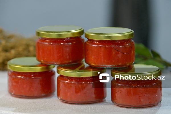 Bakıda keçirilən balıq yarmarkası