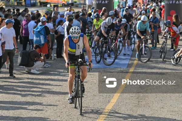 Bakıda keçirilən "IRONMAN 70.3" triatlon yarışı