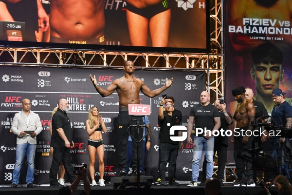 Bakıda keçiriləcək UFC turnirindən əvvəl döyüşçülər üz-üzə gəliblər
