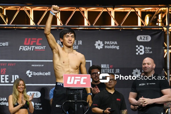 Bakıda keçiriləcək UFC turnirindən əvvəl döyüşçülər üz-üzə gəliblər