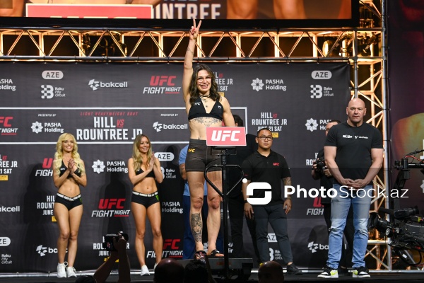 Bakıda keçiriləcək UFC turnirindən əvvəl döyüşçülər üz-üzə gəliblər