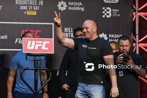 Bakıda keçiriləcək UFC turnirindən əvvəl döyüşçülər üz-üzə gəliblər