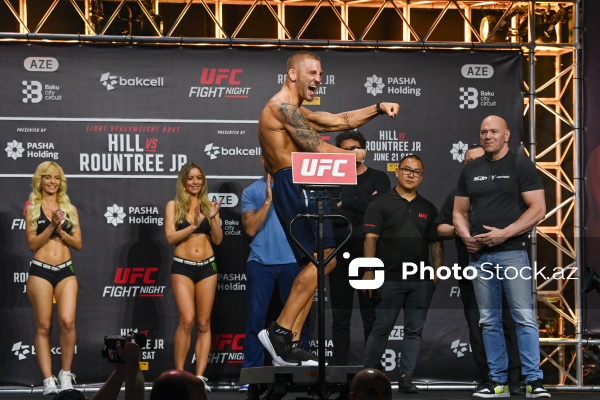 Bakıda keçiriləcək UFC turnirindən əvvəl döyüşçülər üz-üzə gəliblər