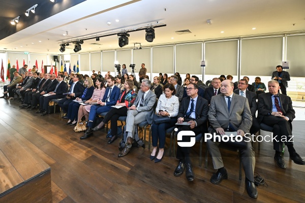 Bakıda keçirilən “Avropa komandasının mina əleyhinə təşəbbüsü” mövzusunda tədbir