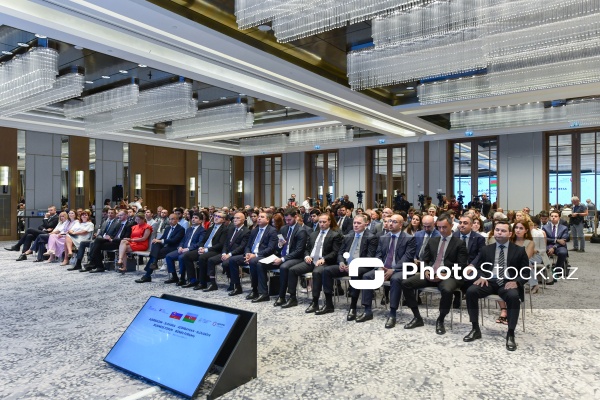 Bakıda keçirilən Azərbaycan - Slovakiya biznes forumu