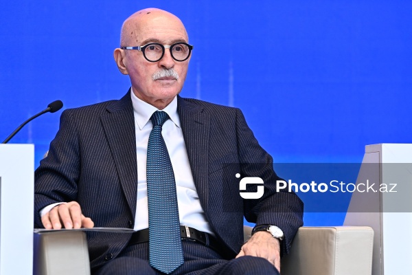 Firudin Qurbanov - Din Xadimlərinin II Forumunda